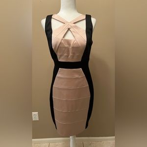 Satan dressy fitted and faltering on. (Black and Rose champagne color)